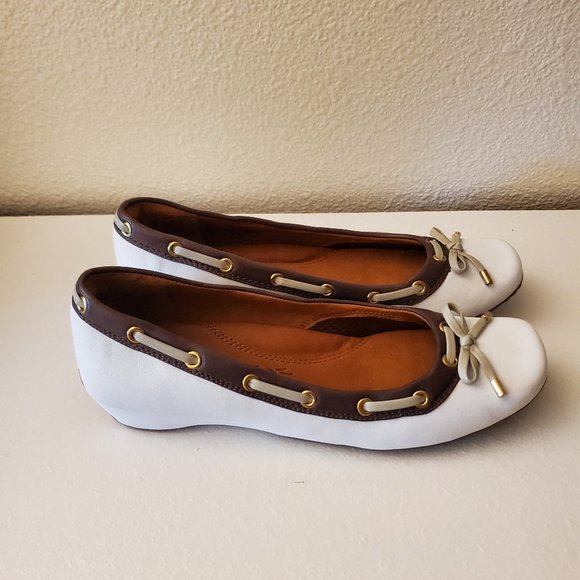 gentle souls Shoes - Gentle Souls Ballet Flats New With Box Women's Size 6.5